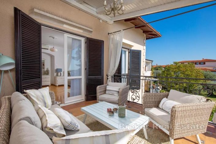 Image No.5-9 Bed Villa for sale