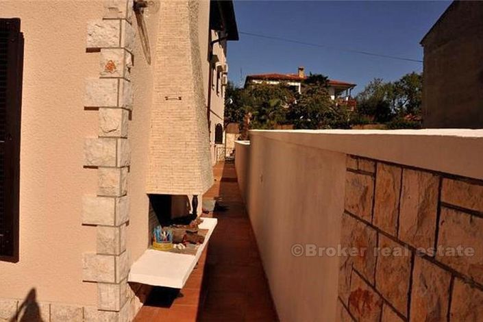 Image No.6-9 Bed Villa for sale