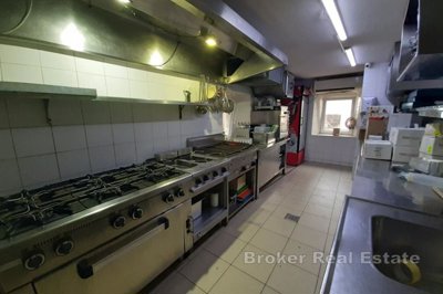 1 - Split, Commercial