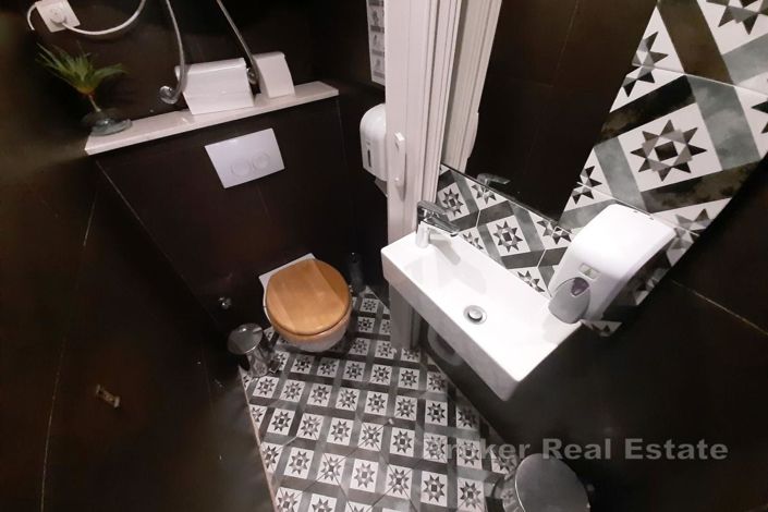 Image No.5-2 Bed Commercial for sale