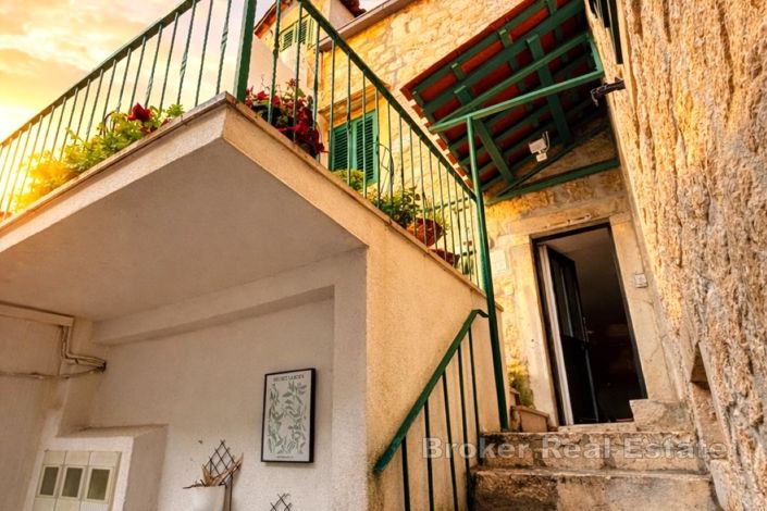 Image No.3-5 Bed Villa for sale