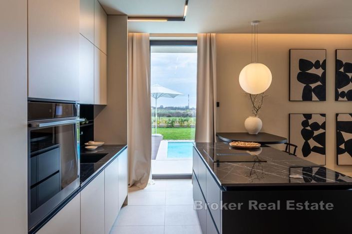 Image No.7-Villa de 4 chambres à vendre à Porec