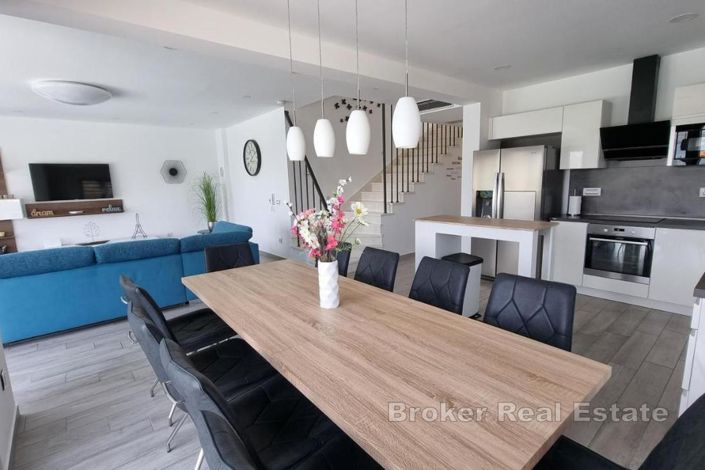 Image No.8-Villa de 4 chambres à vendre à Zadar