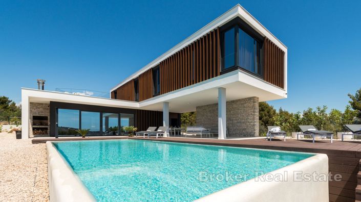 Image No.5-4 Bed Villa for sale