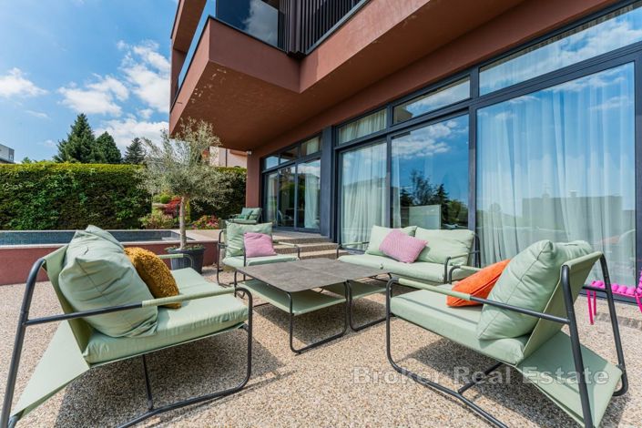 Image No.18-3 Bed Villa for sale