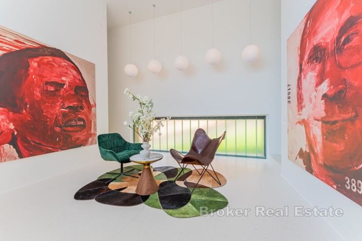 Image No.7-3 Bed Villa for sale