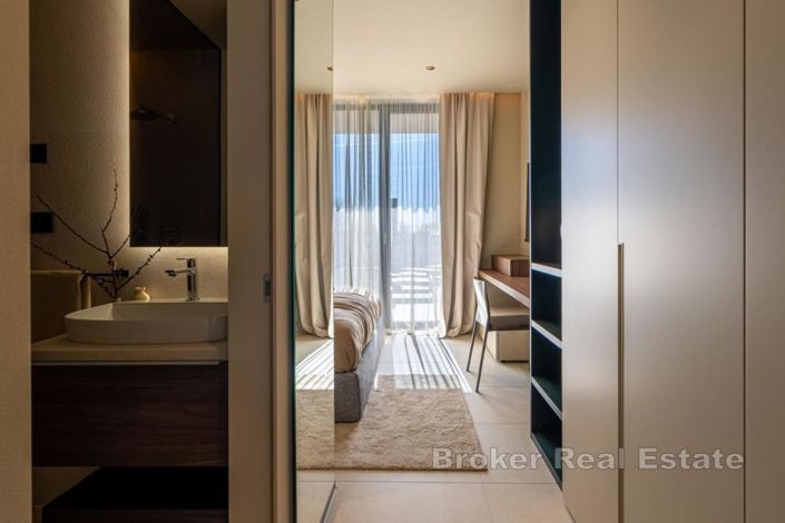 Image No.17-4 Bed Villa for sale