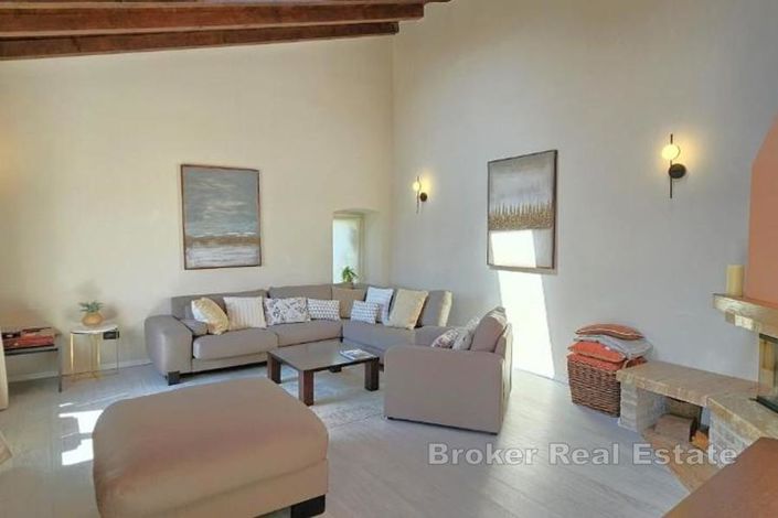 Image No.5-4 Bed Villa for sale