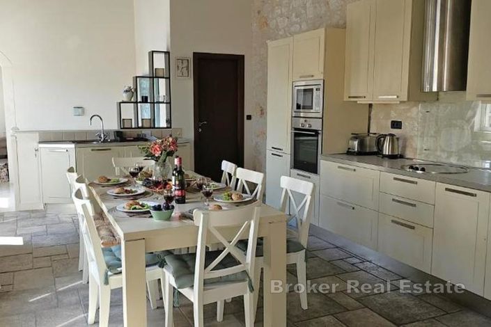 Image No.6-4 Bed Villa for sale