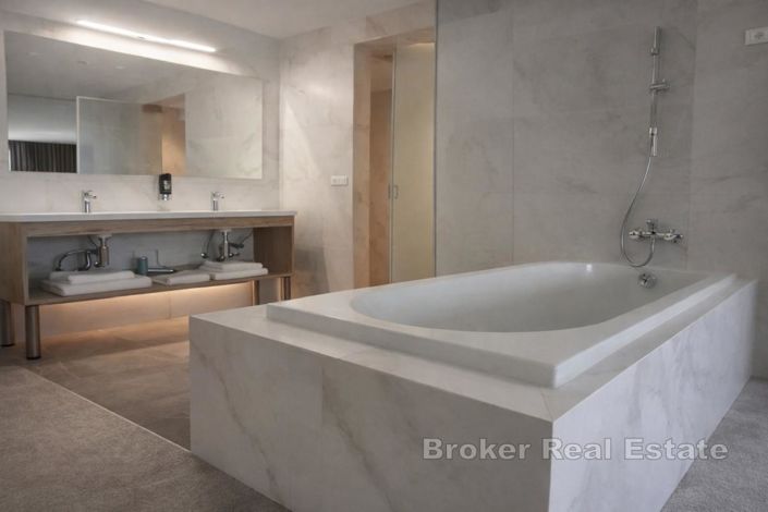 Image No.13-9 Bed Hotel for sale