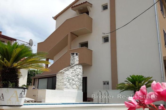 Image No.20-6 Bed Villa for sale