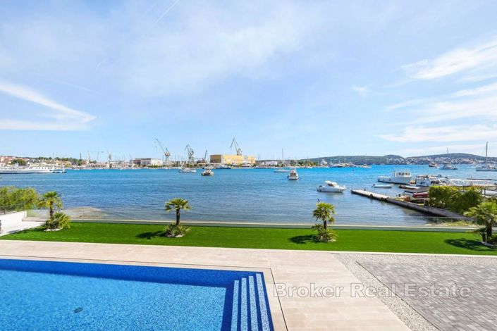 Image No.16-Appartement de 2 chambres à vendre à Trogir