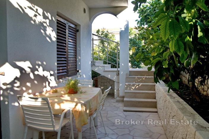 Image No.2-Villa de 7 chambres à vendre à Ciovo