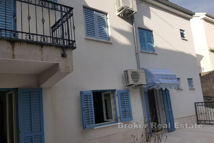 Image No.3-6 Bed Villa for sale