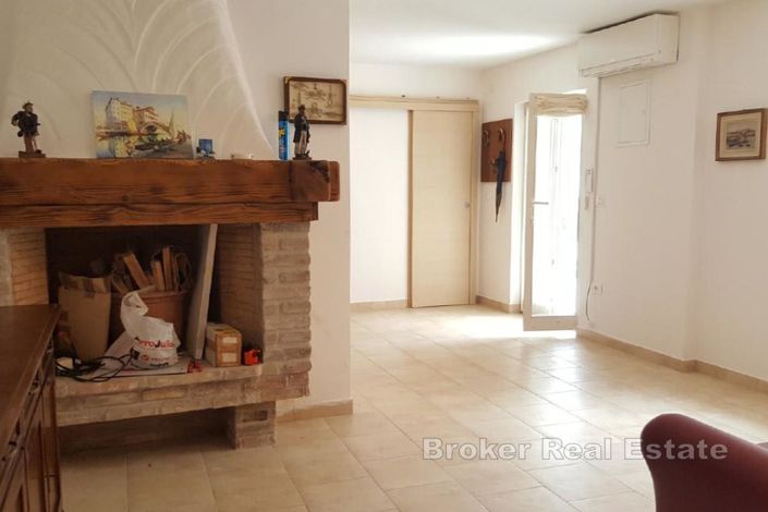 Image No.7-6 Bed Villa for sale