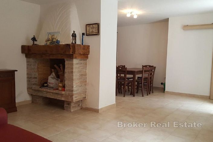 Image No.8-6 Bed Villa for sale