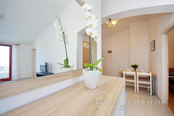 Image No.15-16 Bed Villa for sale