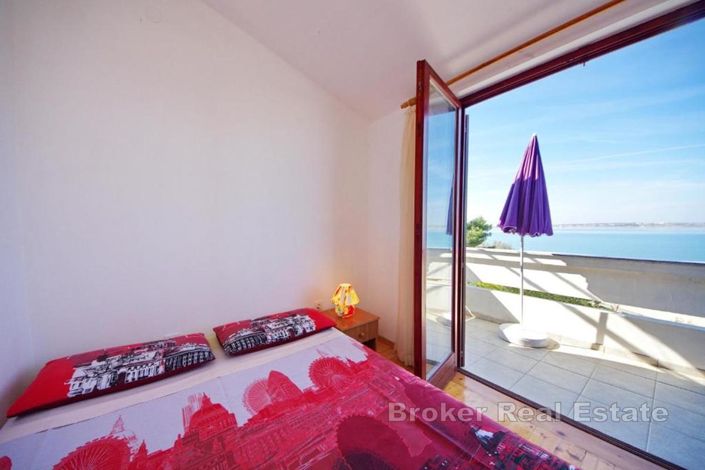 Image No.9-16 Bed Villa for sale