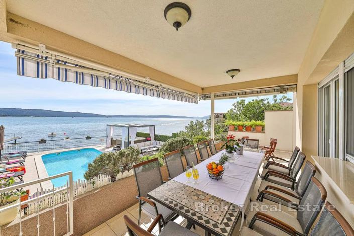 Image No.6-5 Bed Villa for sale