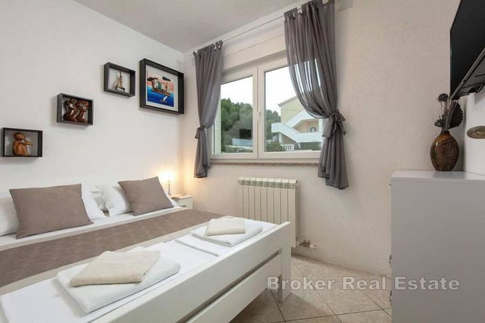 Image No.8-Villa de 4 chambres à vendre à Ciovo