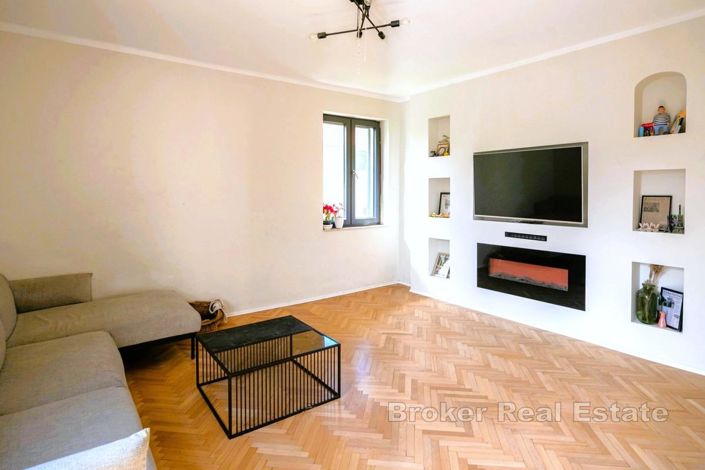 Image No.6-Appartement de 3 chambres à vendre à Split