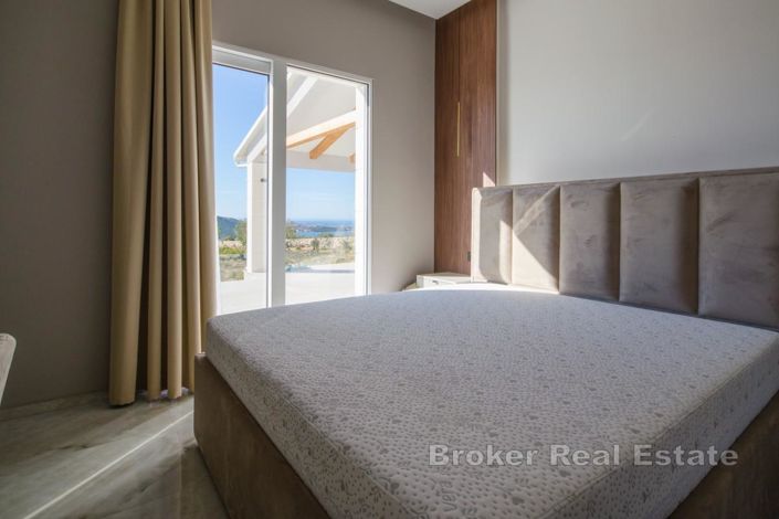 Image No.13-Villa de 6 chambres à vendre à Rogoznica