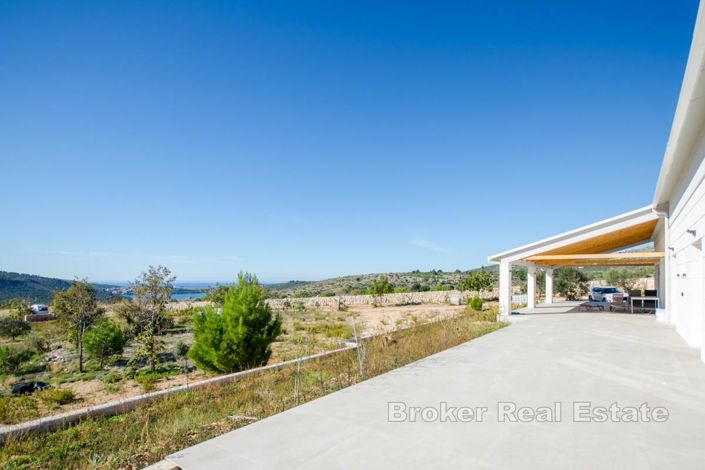 Image No.8-Villa de 6 chambres à vendre à Rogoznica