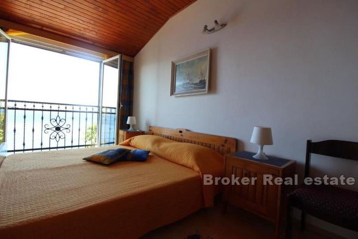 Image No.10-Villa de 6 chambres à vendre à Senj