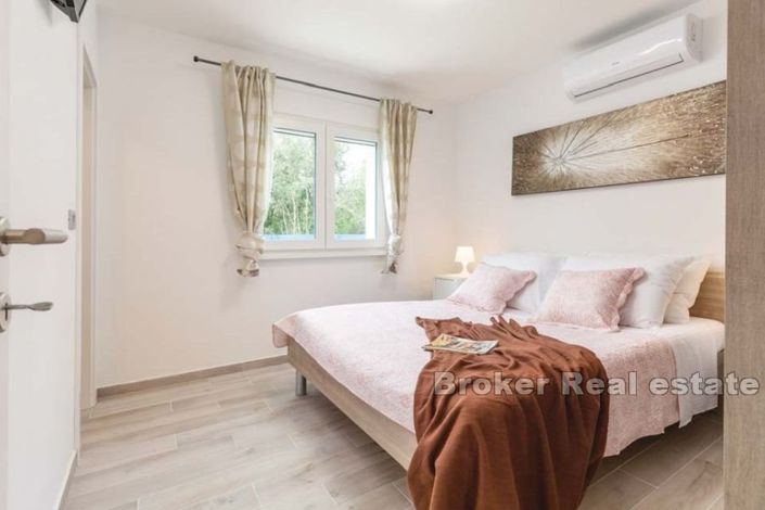 Image No.9-2 Bed Villa for sale