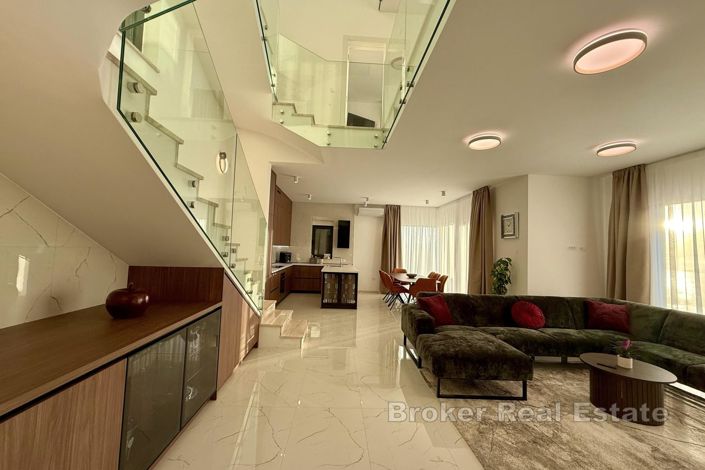 Image No.3-Villa de 3 chambres à vendre à Rogoznica