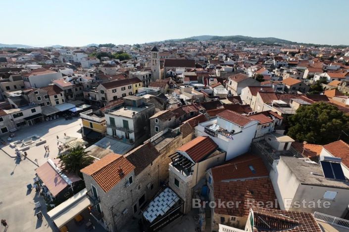 Image No.17-8 Bed Villa for sale