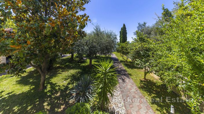 Image No.6-6 Bed Villa for sale