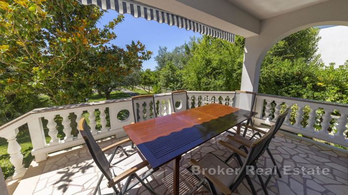 Image No.9-6 Bed Villa for sale