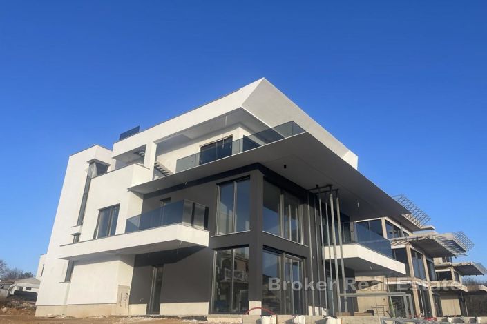 Image No.6-3 Bed Apartment for sale