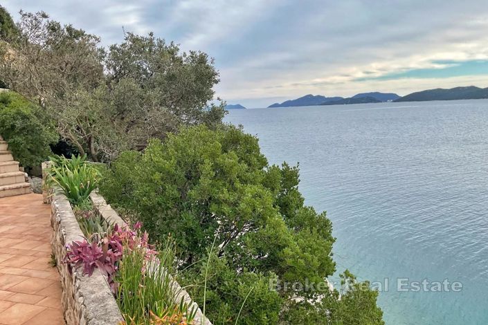 Image No.10-4 Bed Villa for sale