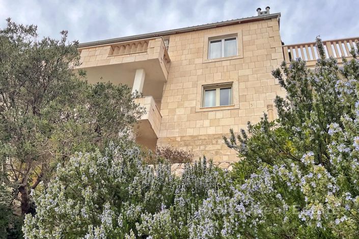 Image No.17-4 Bed Villa for sale