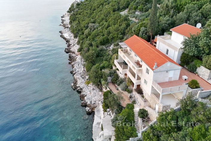 Image No.2-4 Bed Villa for sale