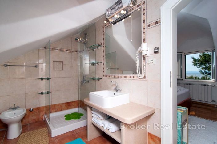 Image No.10-3 Bed Villa for sale