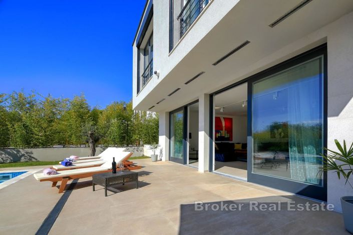 Image No.3-Villa de 4 chambres à vendre à Croatie