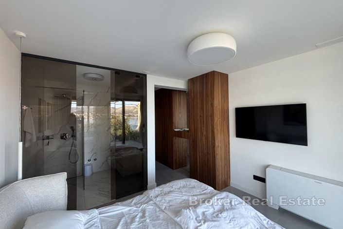 Image No.10-Villa de 4 chambres à vendre à Ciovo