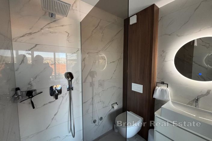 Image No.12-Villa de 4 chambres à vendre à Ciovo