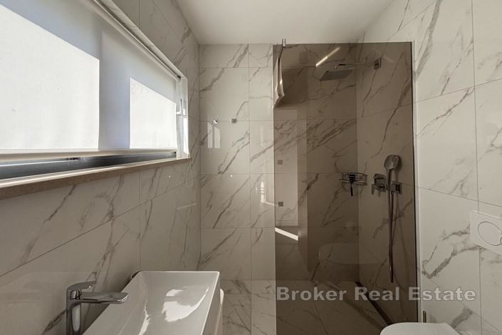 Image No.17-Villa de 4 chambres à vendre à Ciovo