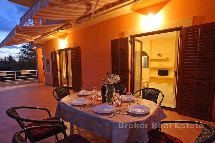 Image No.4-Villa de 9 chambres à vendre à Sukošan