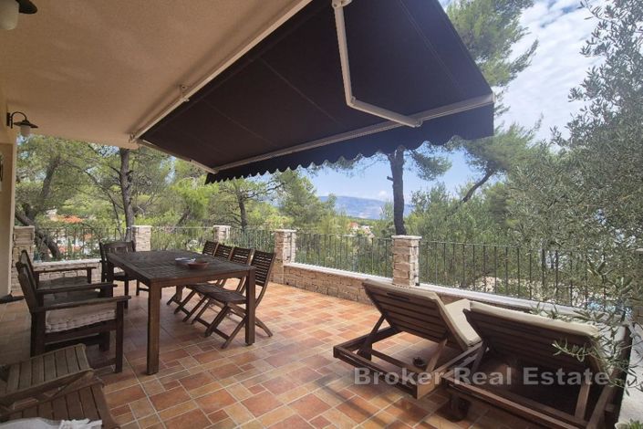 Image No.17-11 Bed Villa for sale