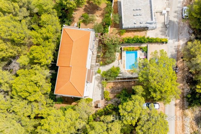 Image No.20-11 Bed Villa for sale