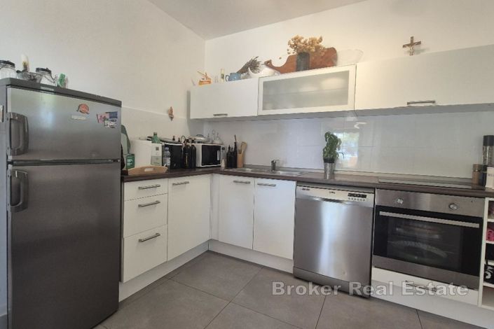 Image No.6-11 Bed Villa for sale