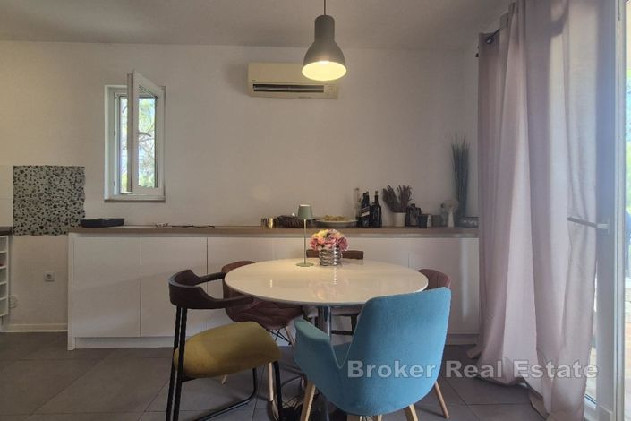 Image No.7-11 Bed Villa for sale