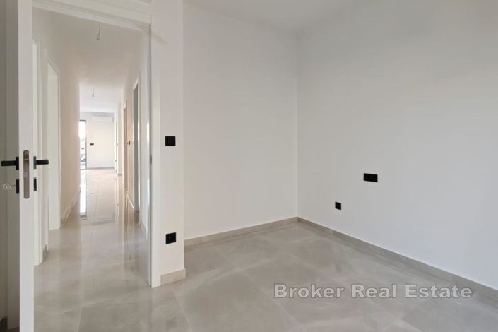 Image No.10-Appartement de 3 chambres à vendre à Ciovo