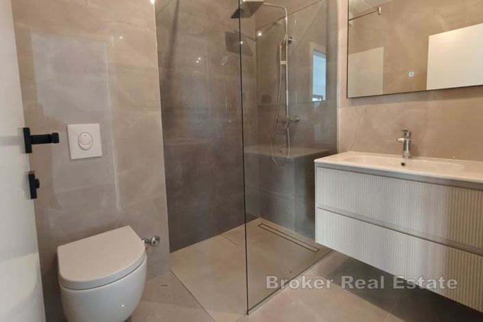 Image No.12-Appartement de 3 chambres à vendre à Ciovo