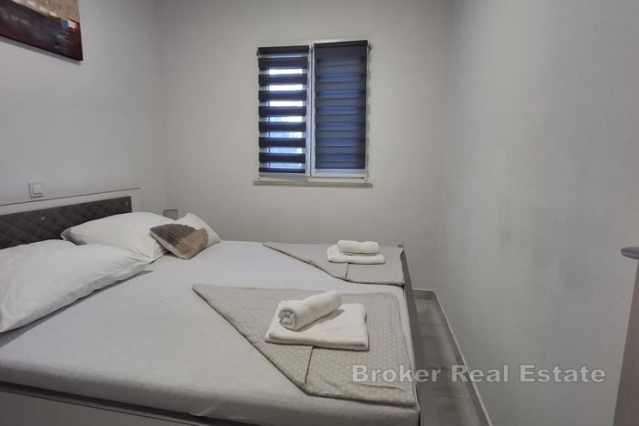 Image No.11-Villa de 14 chambres à vendre à Ciovo